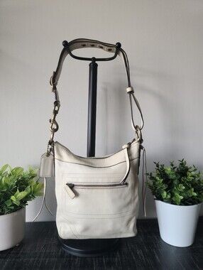 Coach Vintage Ivory Leather Bleecker Shoulder Crossbody Bag #10398
